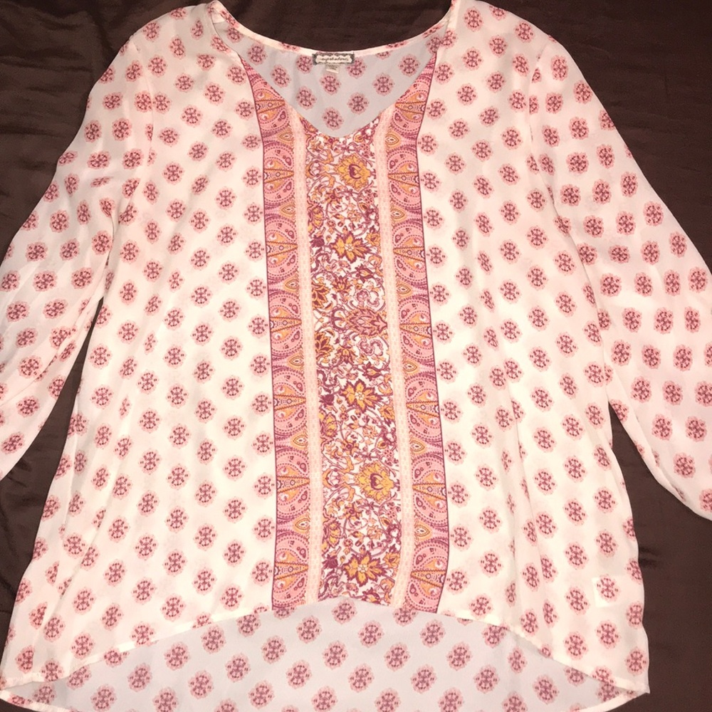 Quarter sleeve blouse